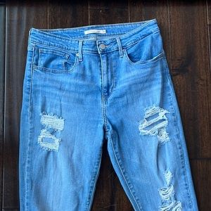 Levi’s 721 High Ride Skinny Distressed Jeans Size 30